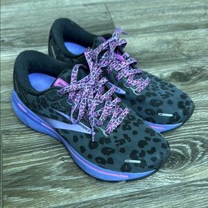 Brooks Women's Ghost 14 Electric Cheetah Running Shoes